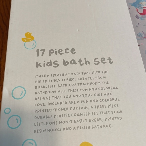 🌸NWT BUMBLE BEE Bath Co 17 piece kids bath set - Picture 12 of 12